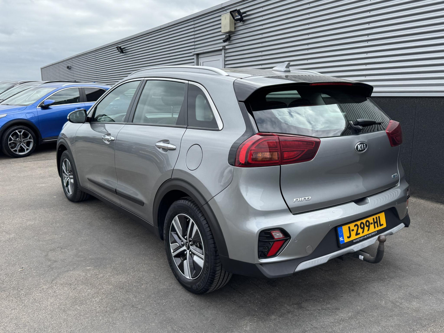 Kia
