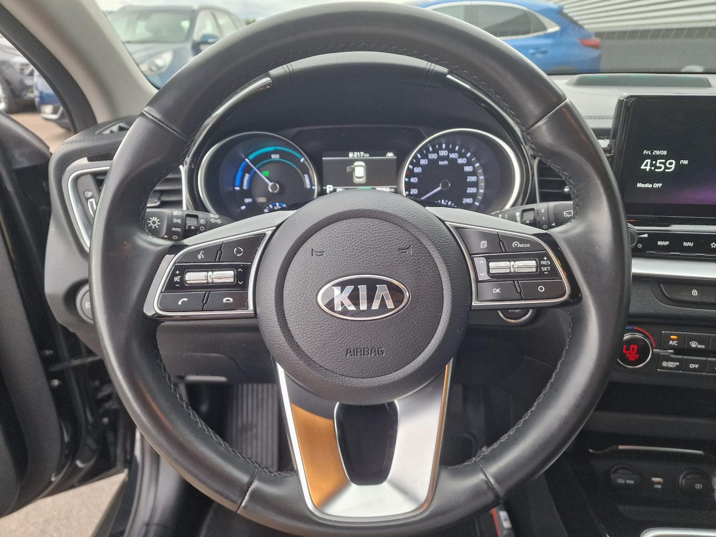 Kia