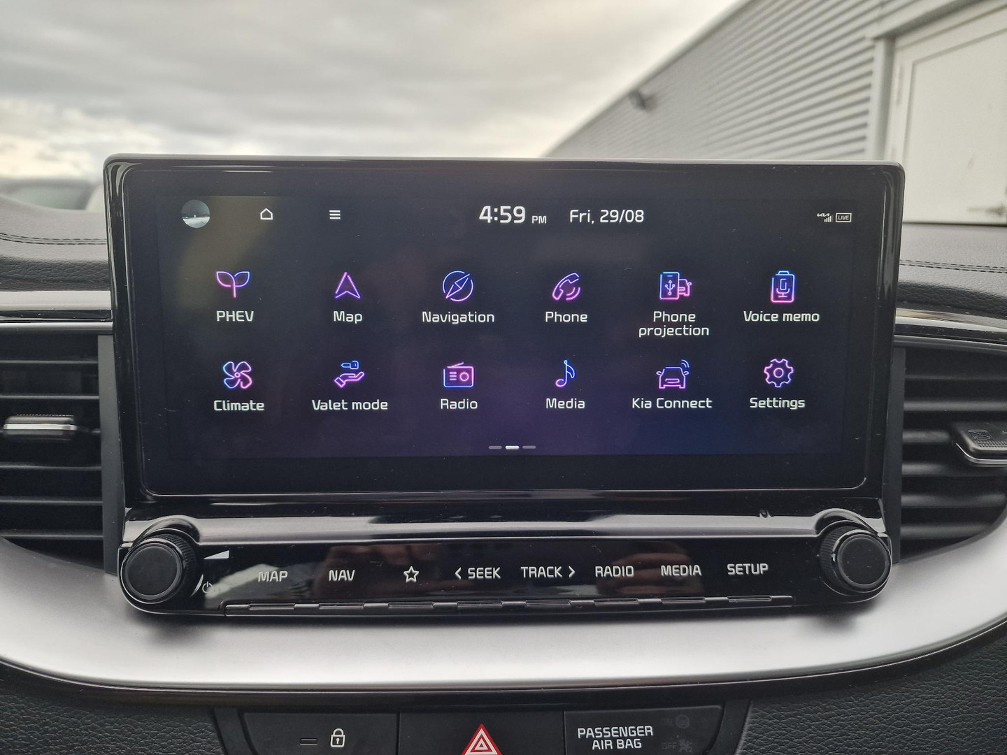 Kia