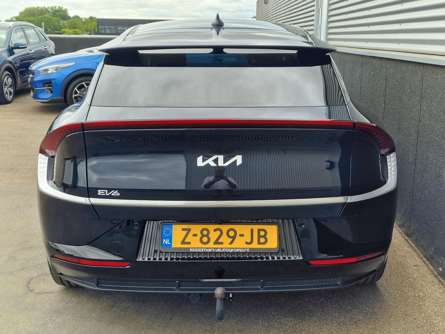 Kia