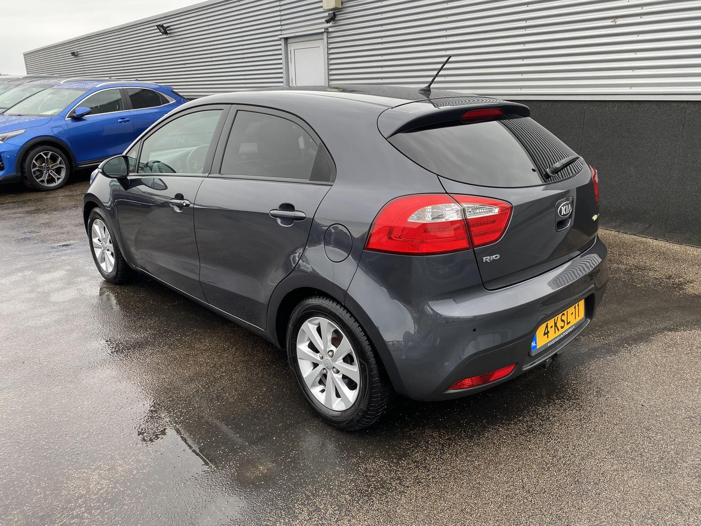 Kia