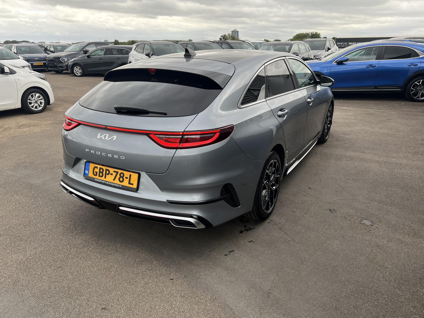 Kia