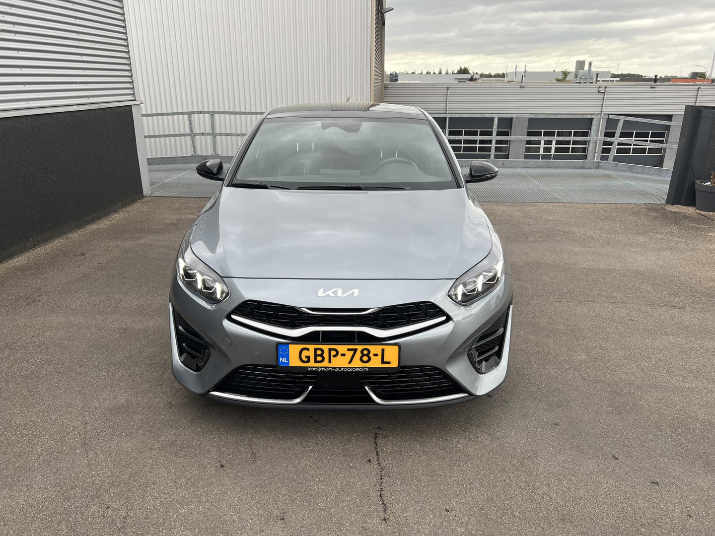 Kia