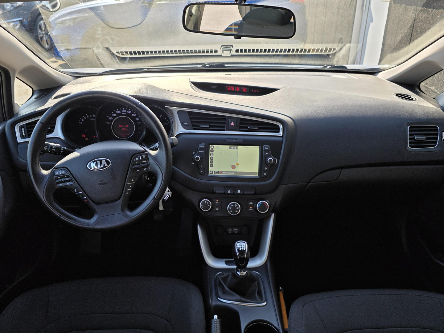 Kia Kia
