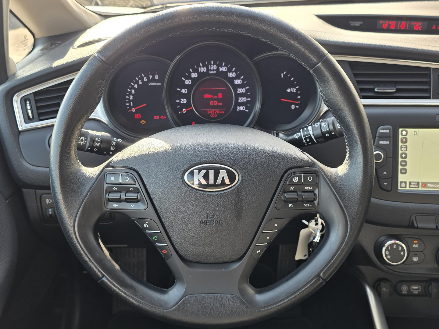 Kia Kia
