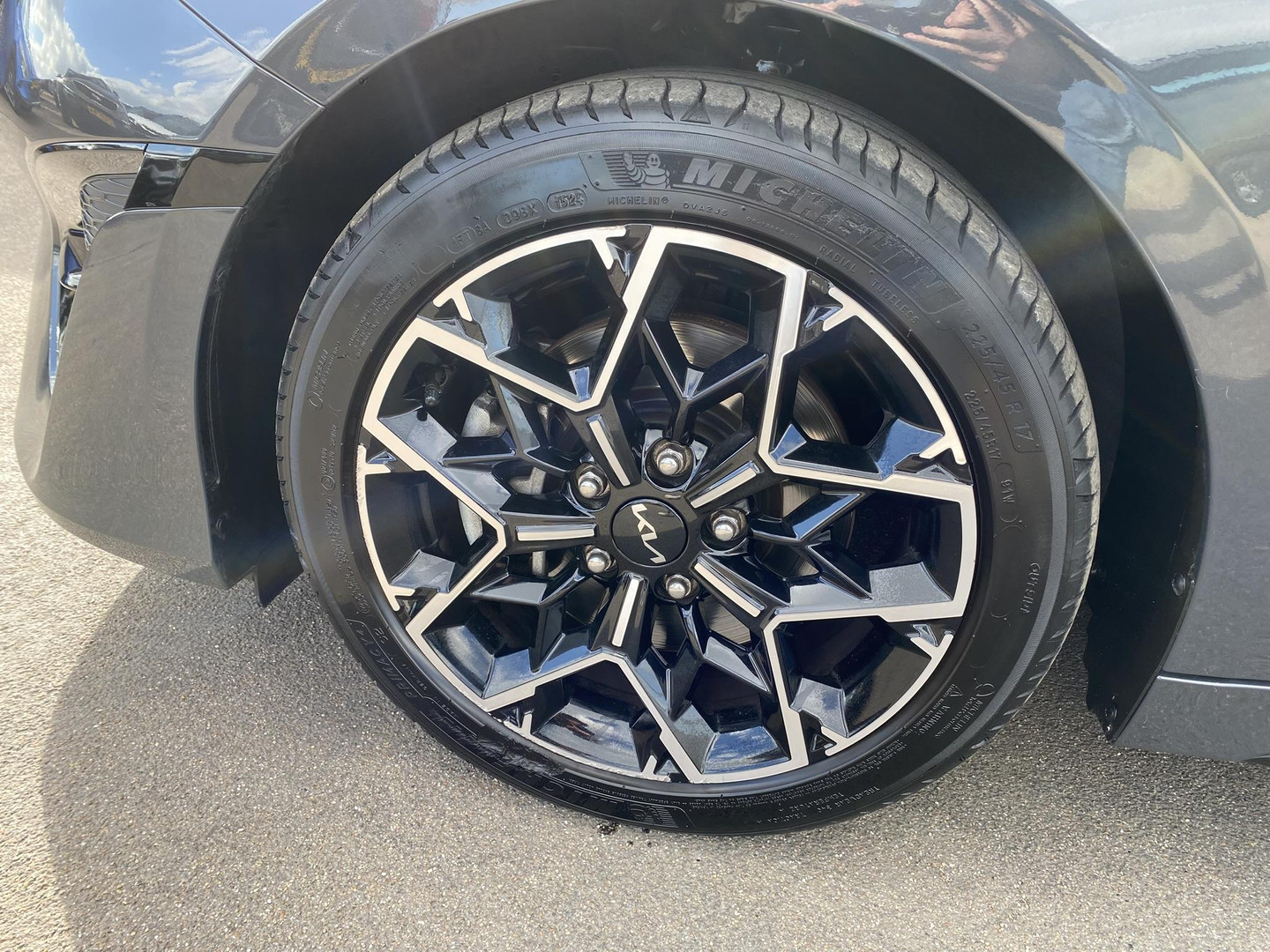 Kia Kia