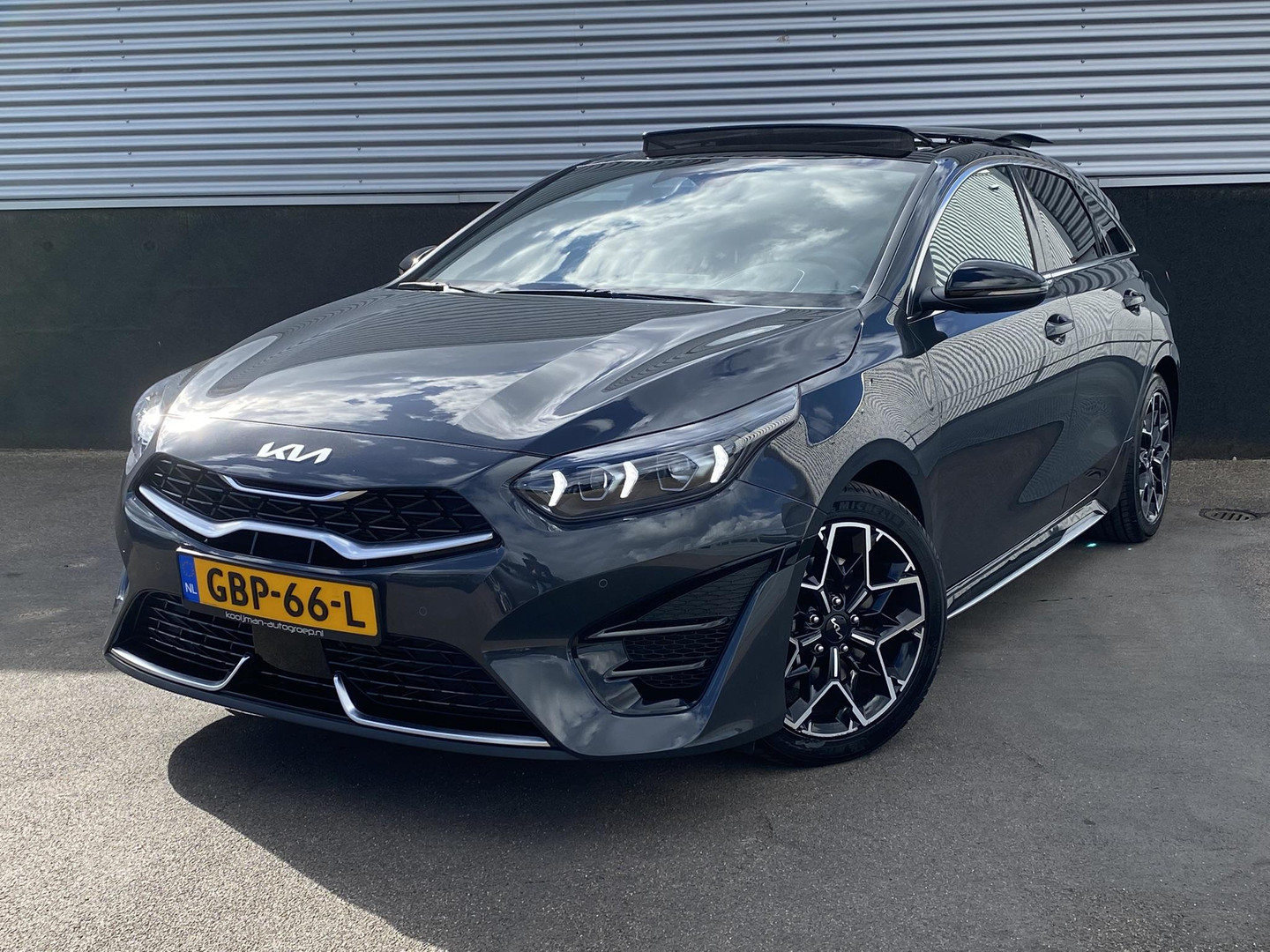 Kia Kia