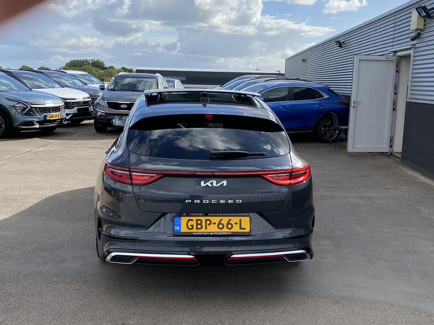 Kia Kia