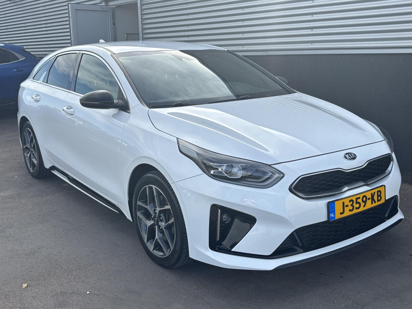 Kia Kia