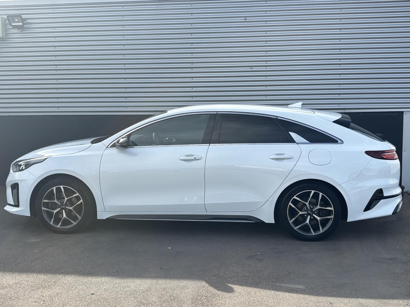 Kia Kia