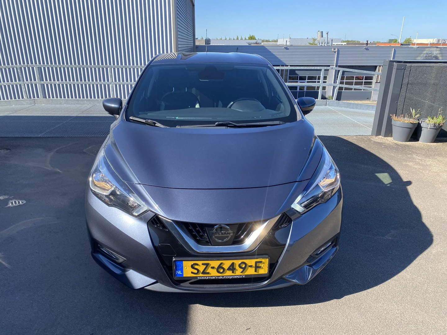 Nissan