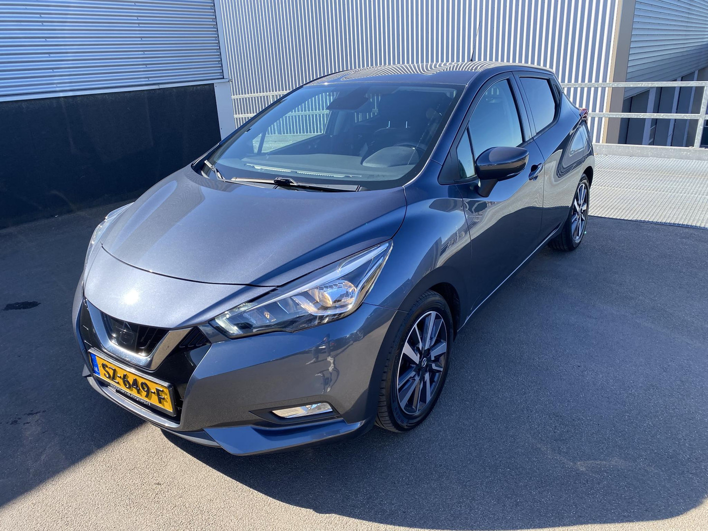 Nissan