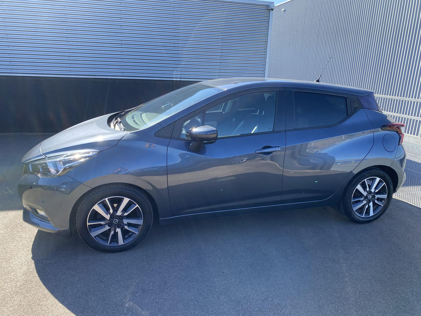 Nissan