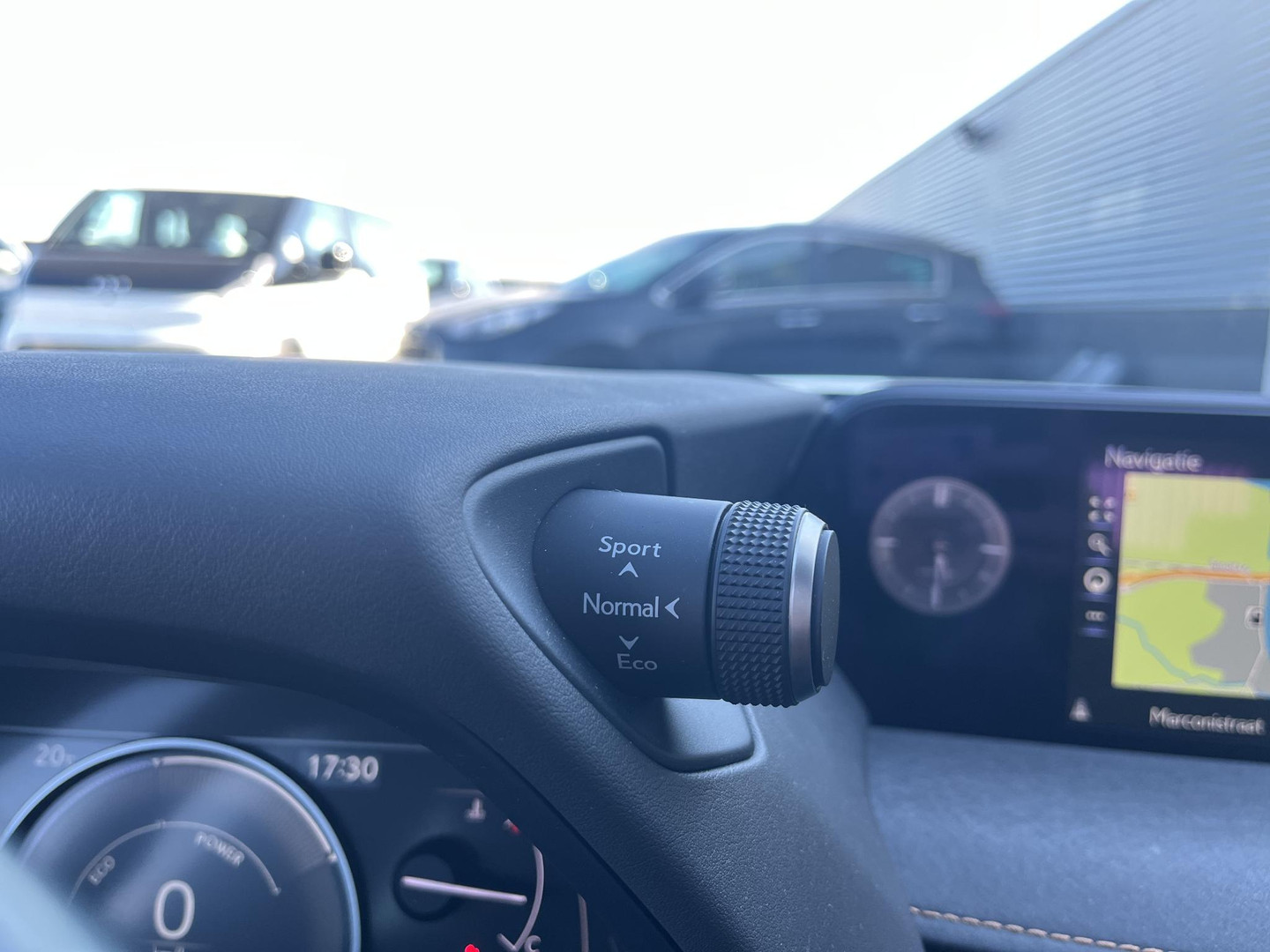 Lexus
