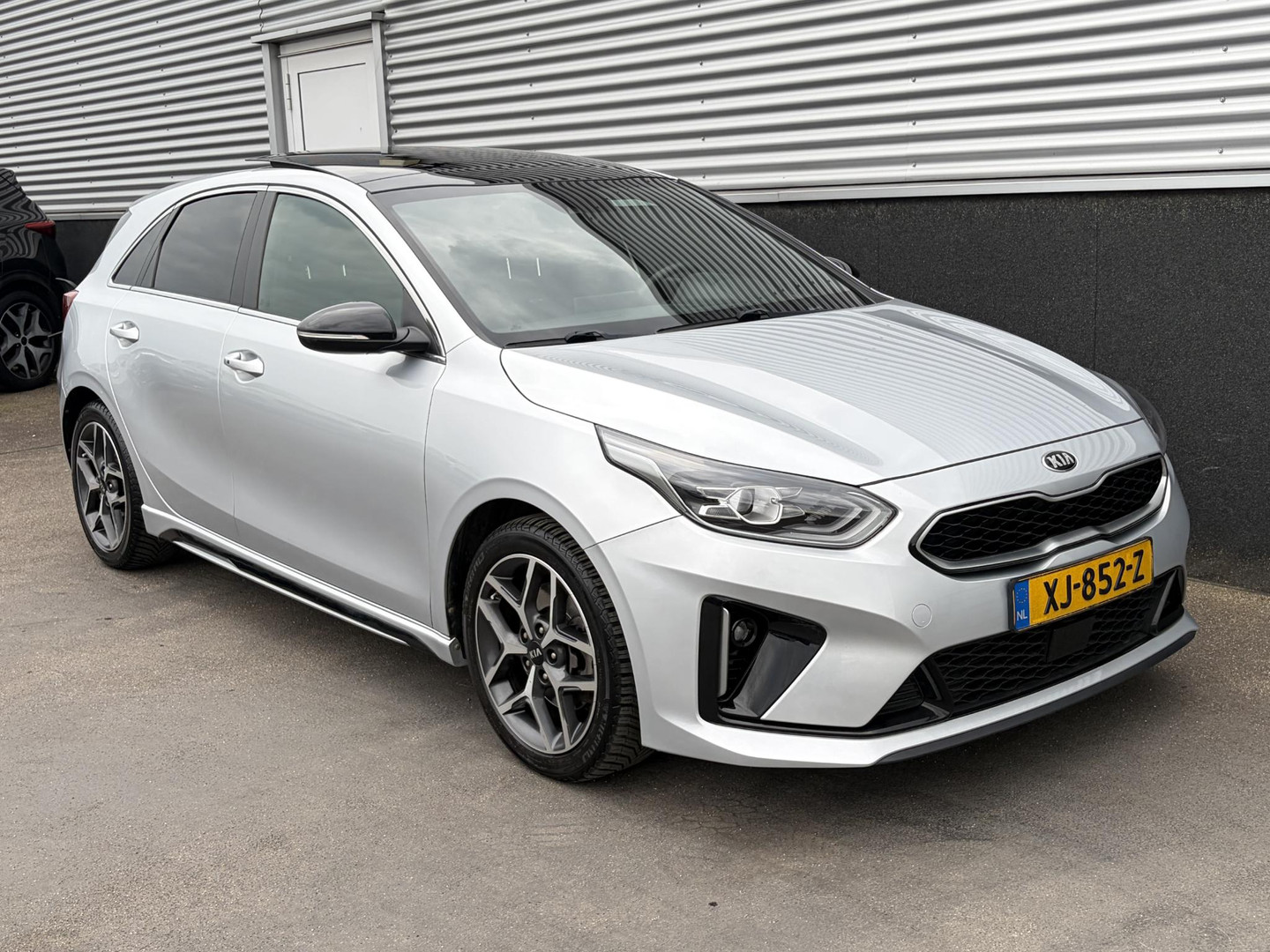 Kia