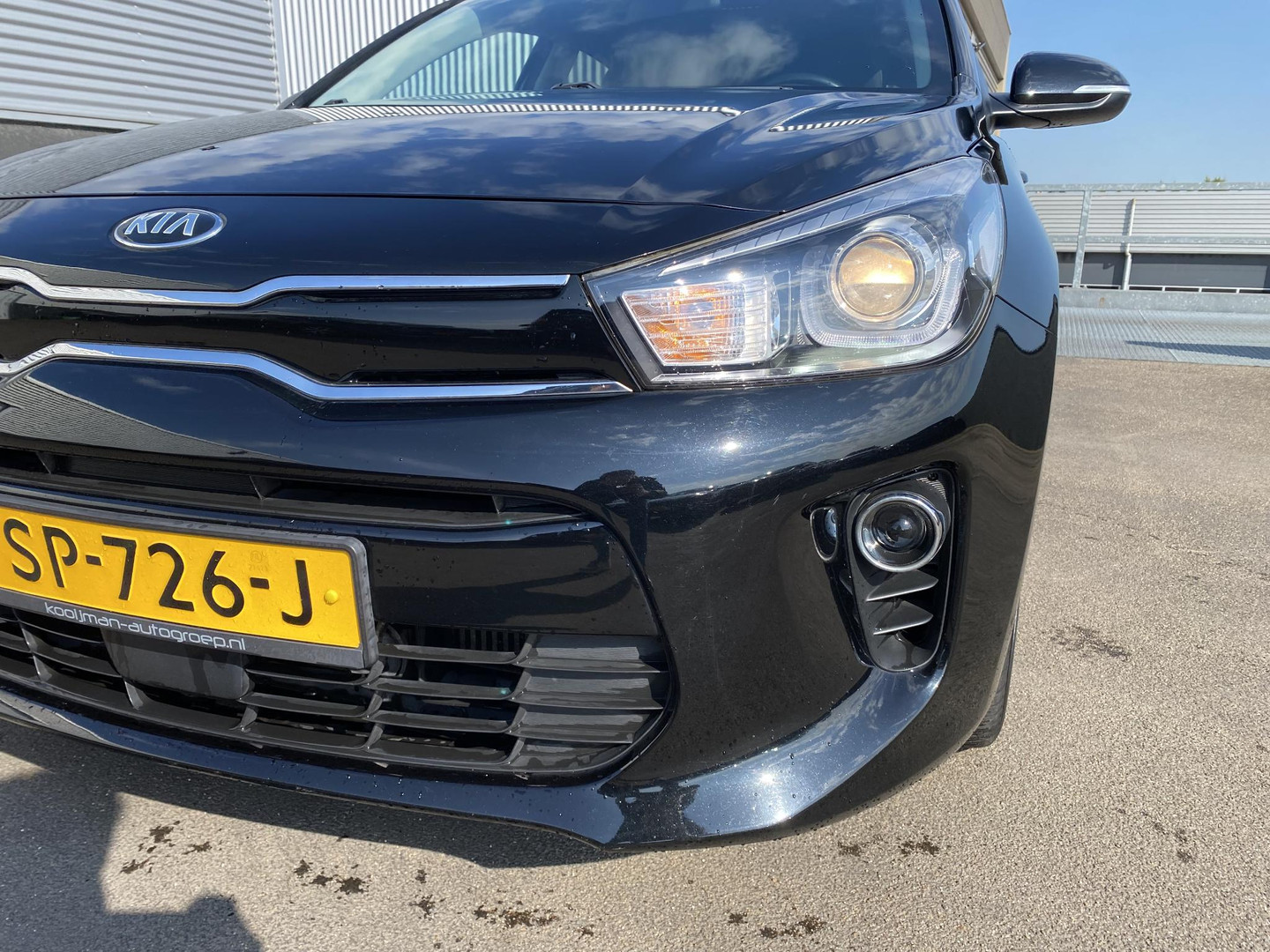 Kia