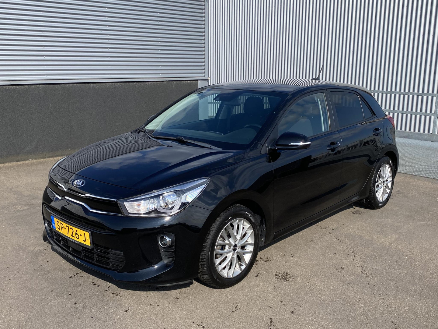 Kia