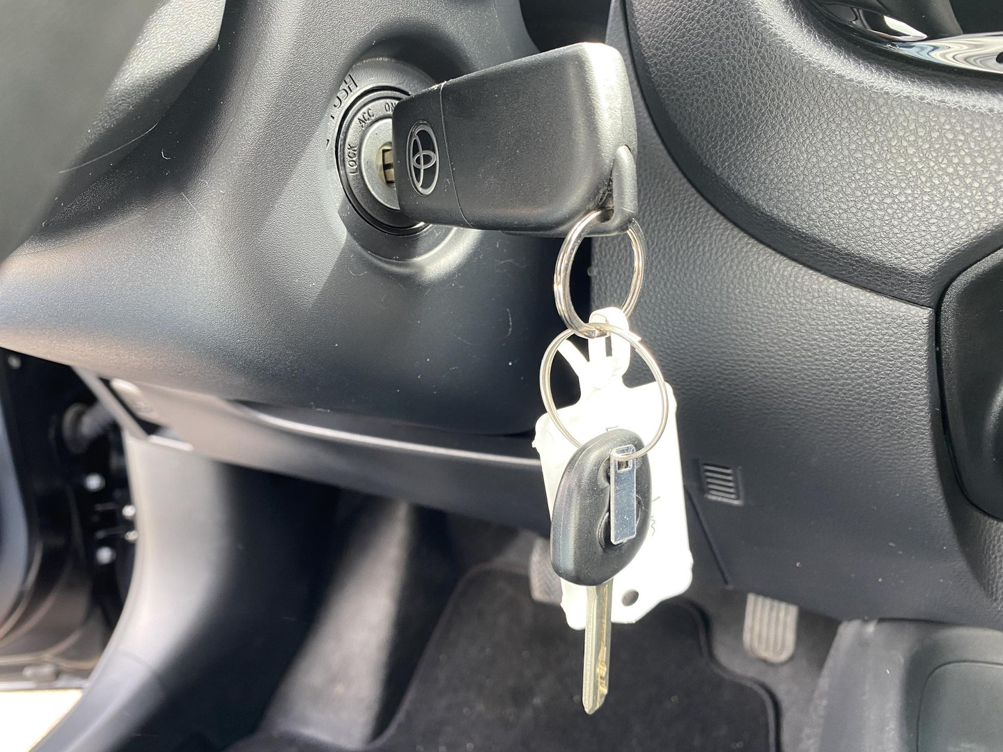 Toyota Toyota