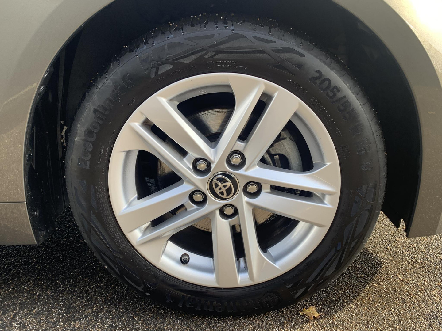 Toyota Corolla Touring Sports