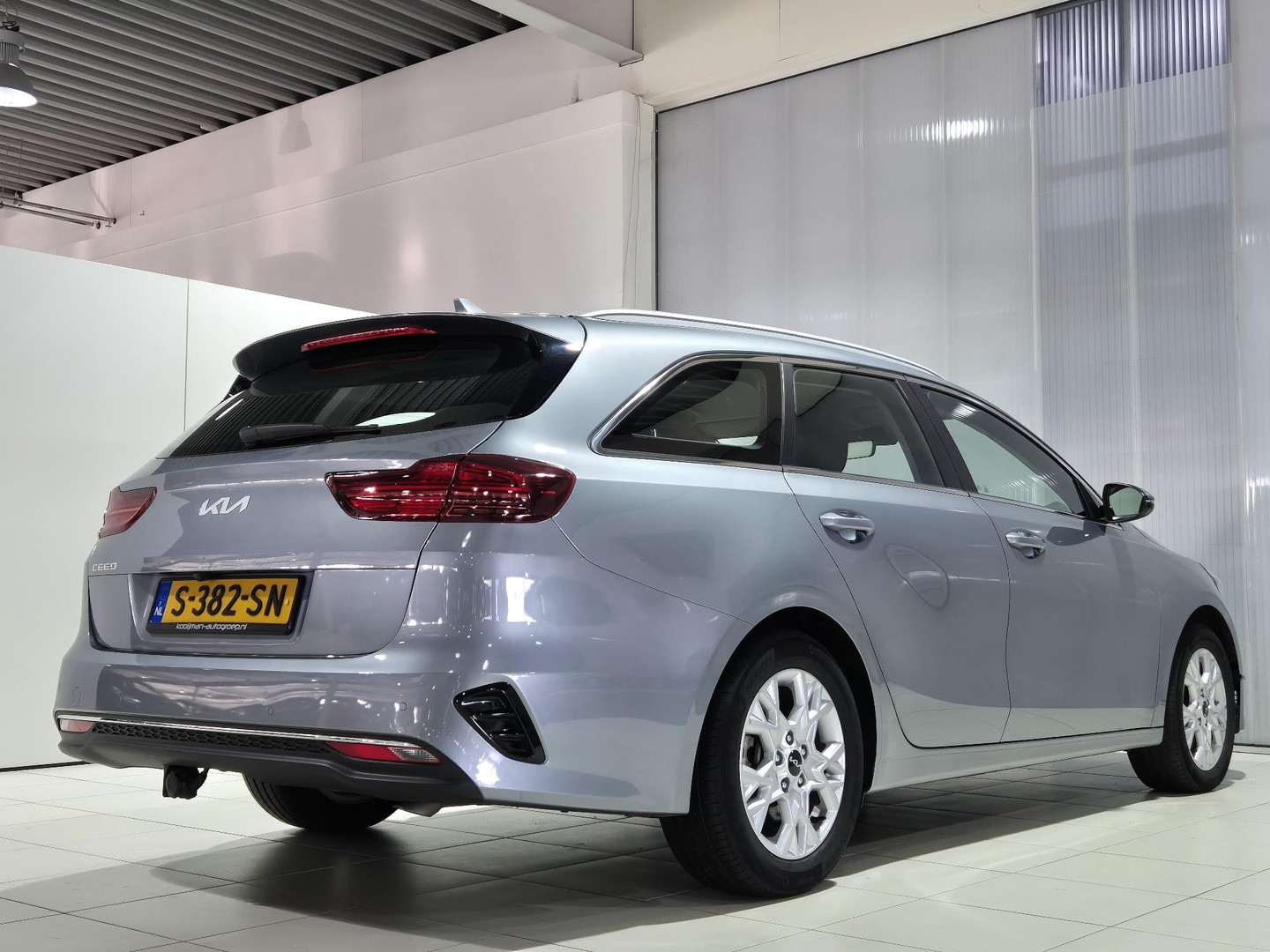 Kia
