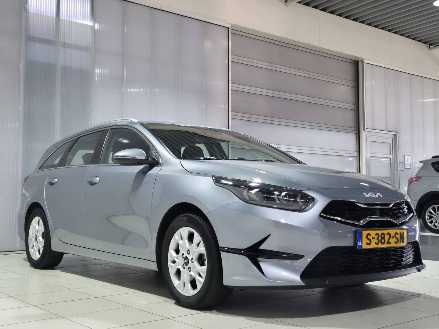Kia