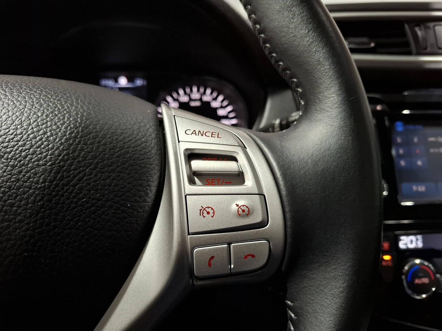 Nissan Nissan