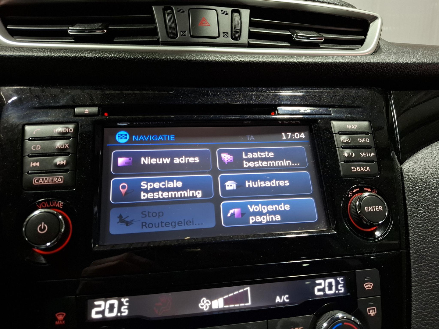 Nissan Nissan