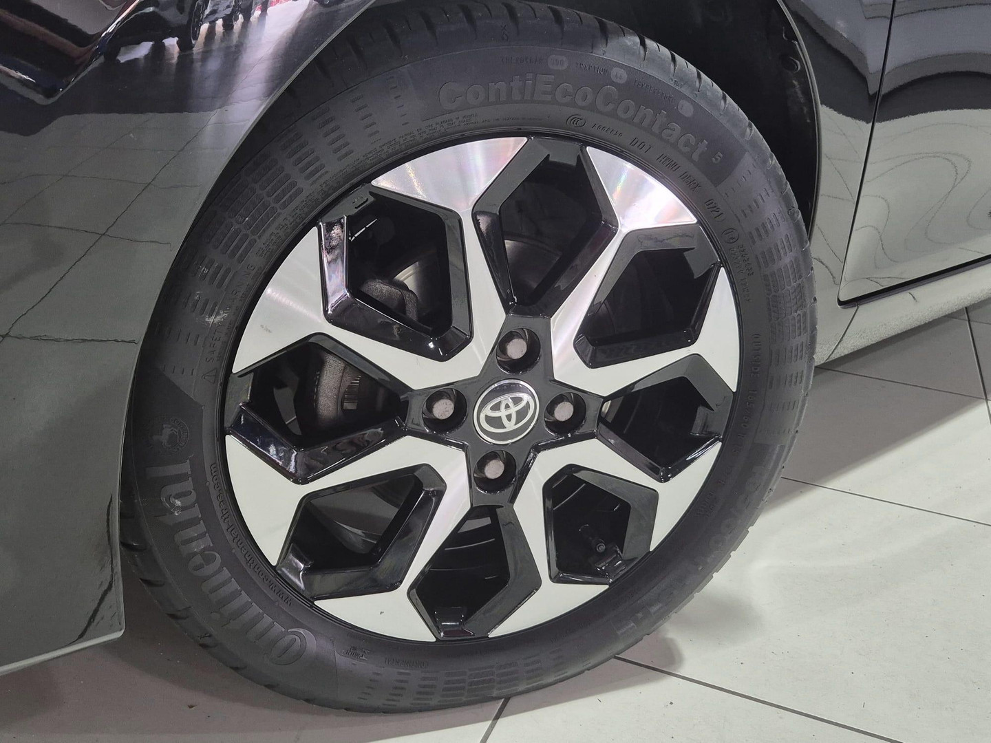 Toyota Toyota