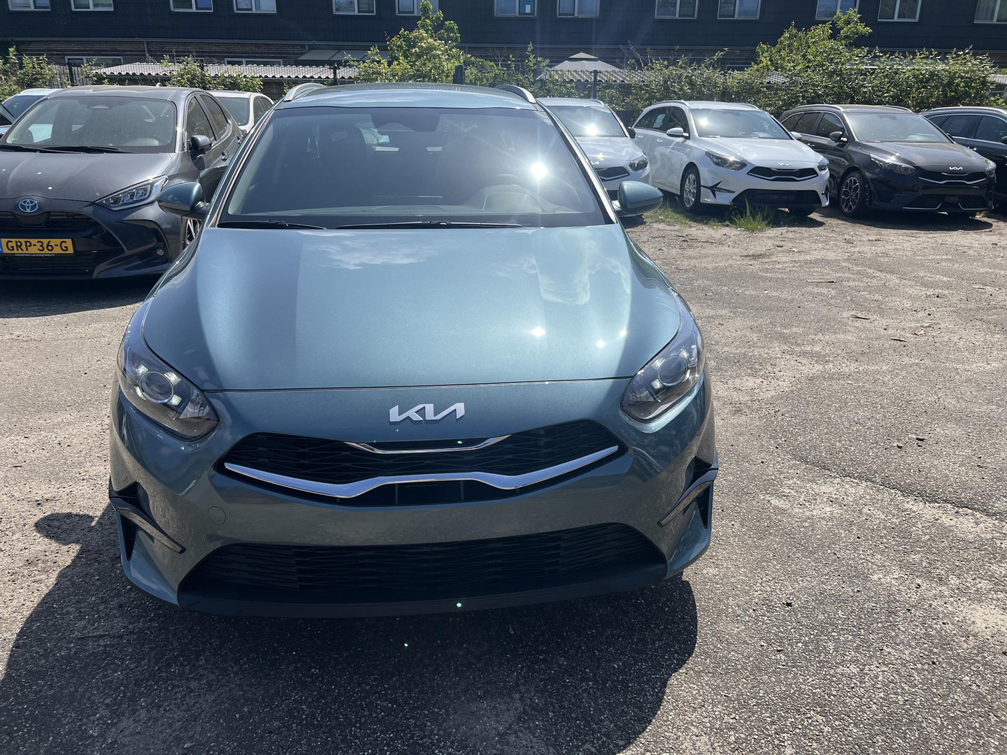 Kia Kia