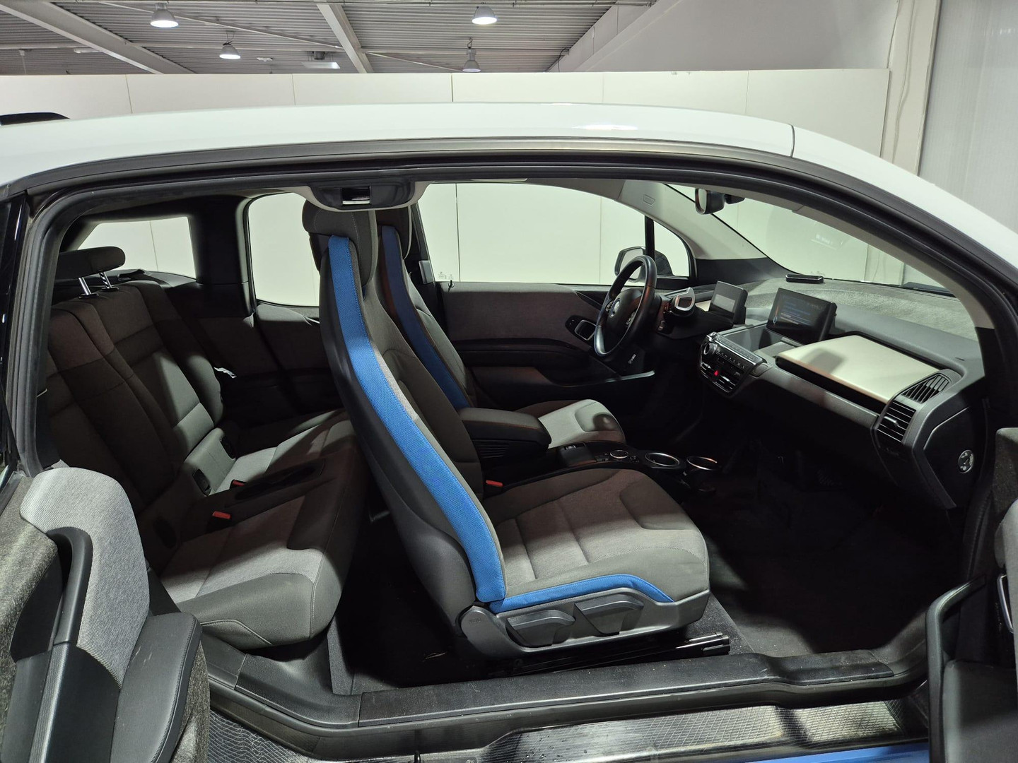 BMW BMW
