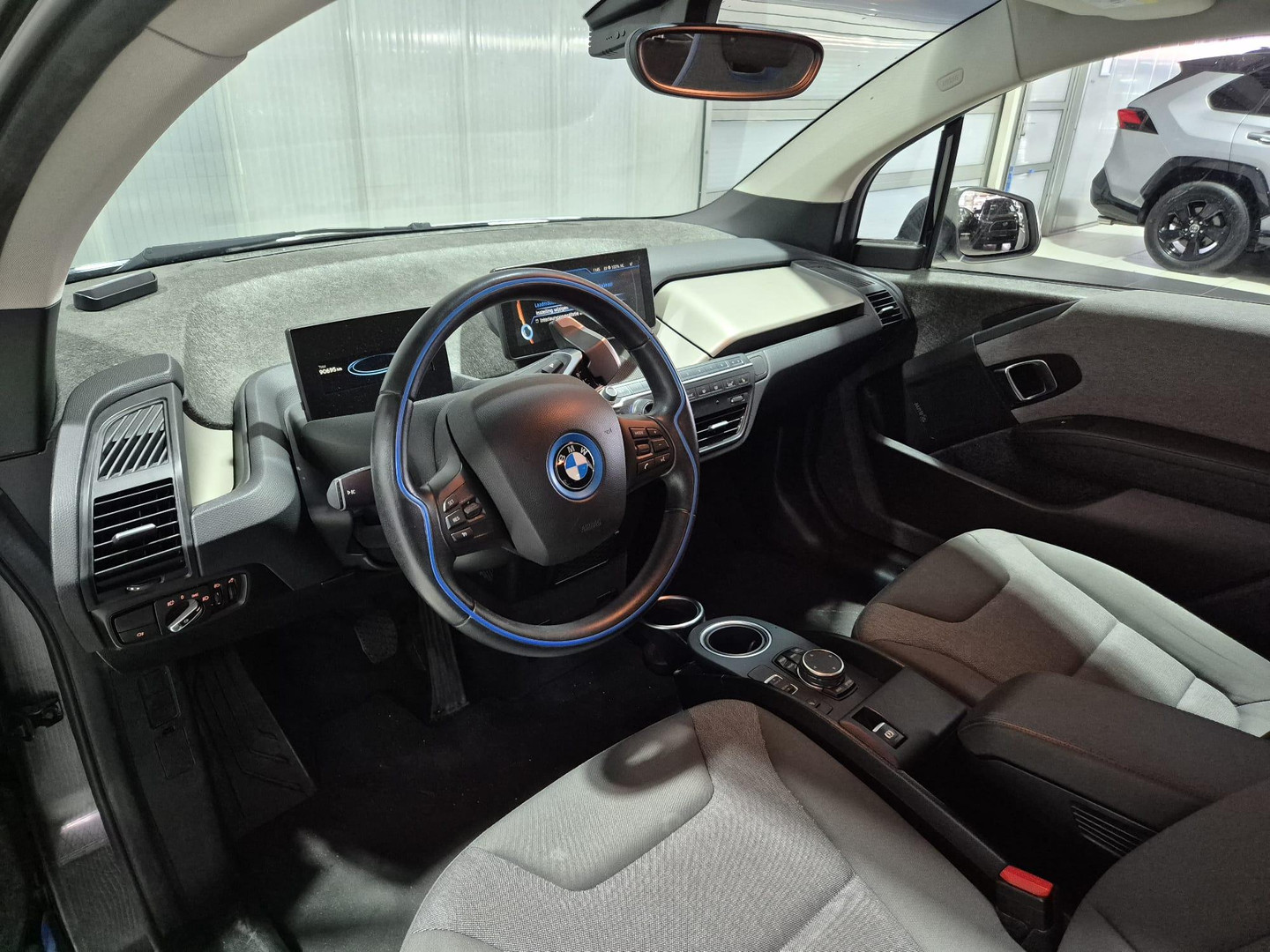 BMW BMW