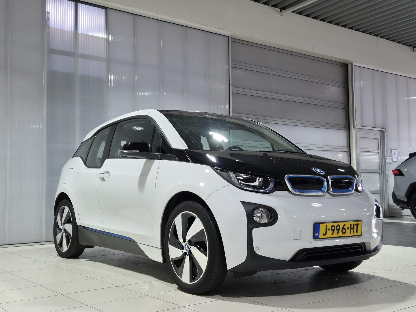 BMW BMW