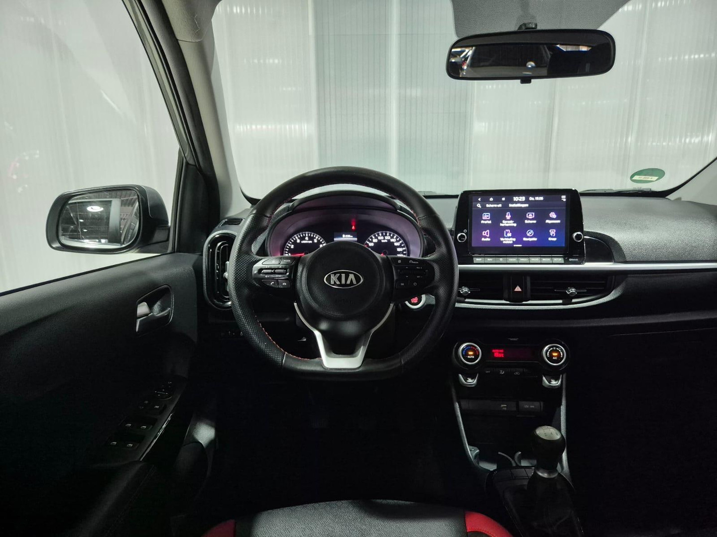 Kia Kia
