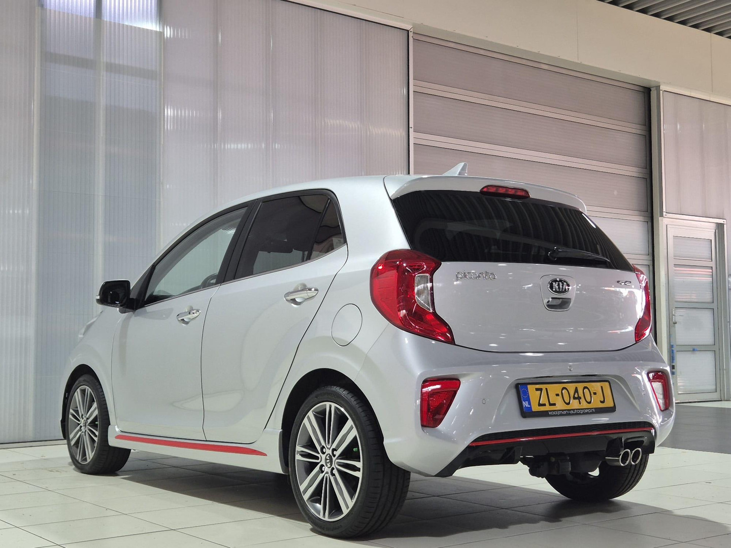 Kia
