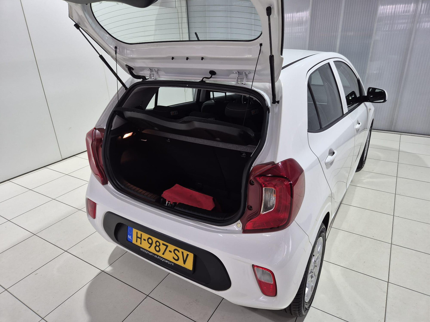 Kia