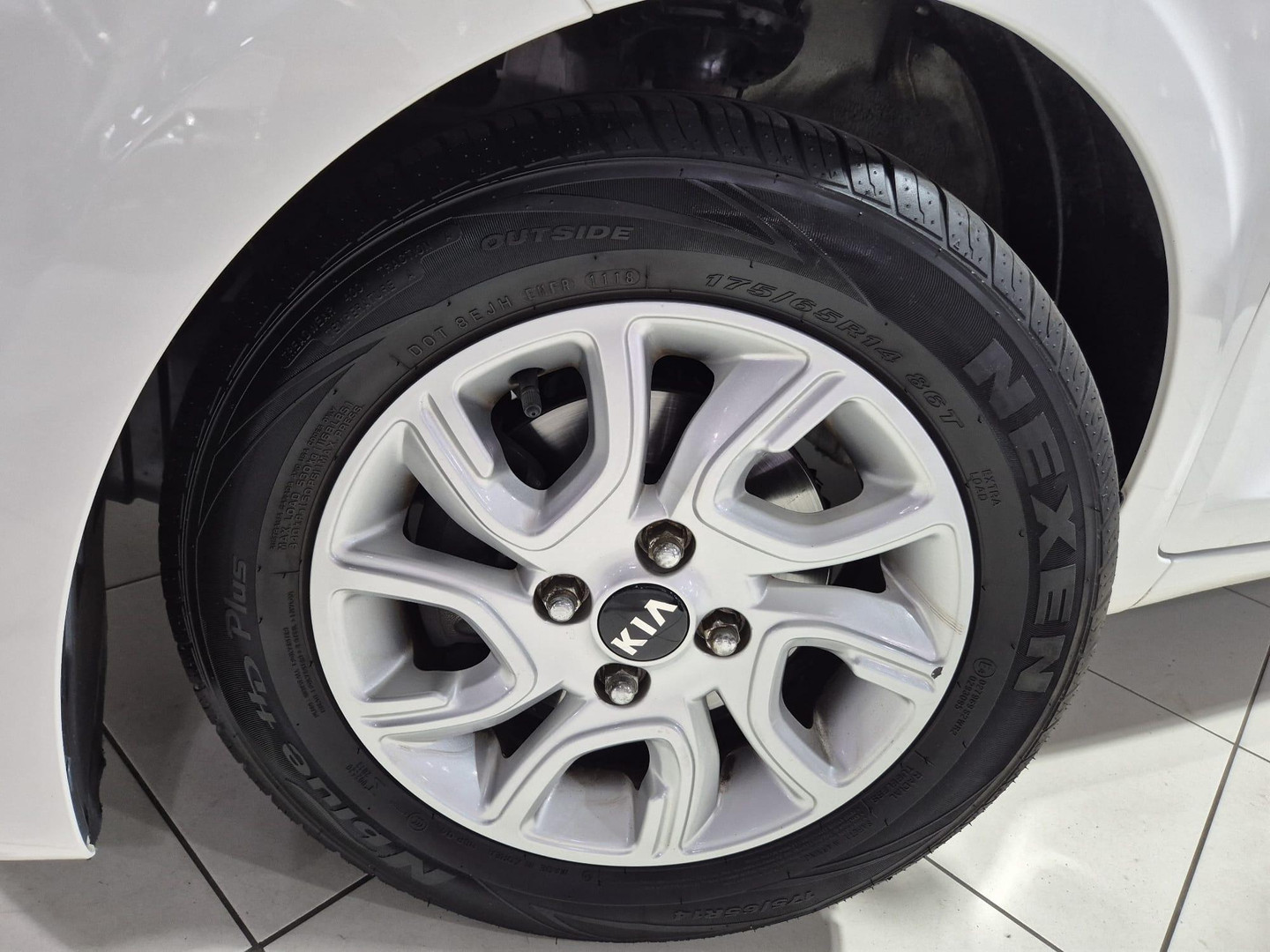 Kia