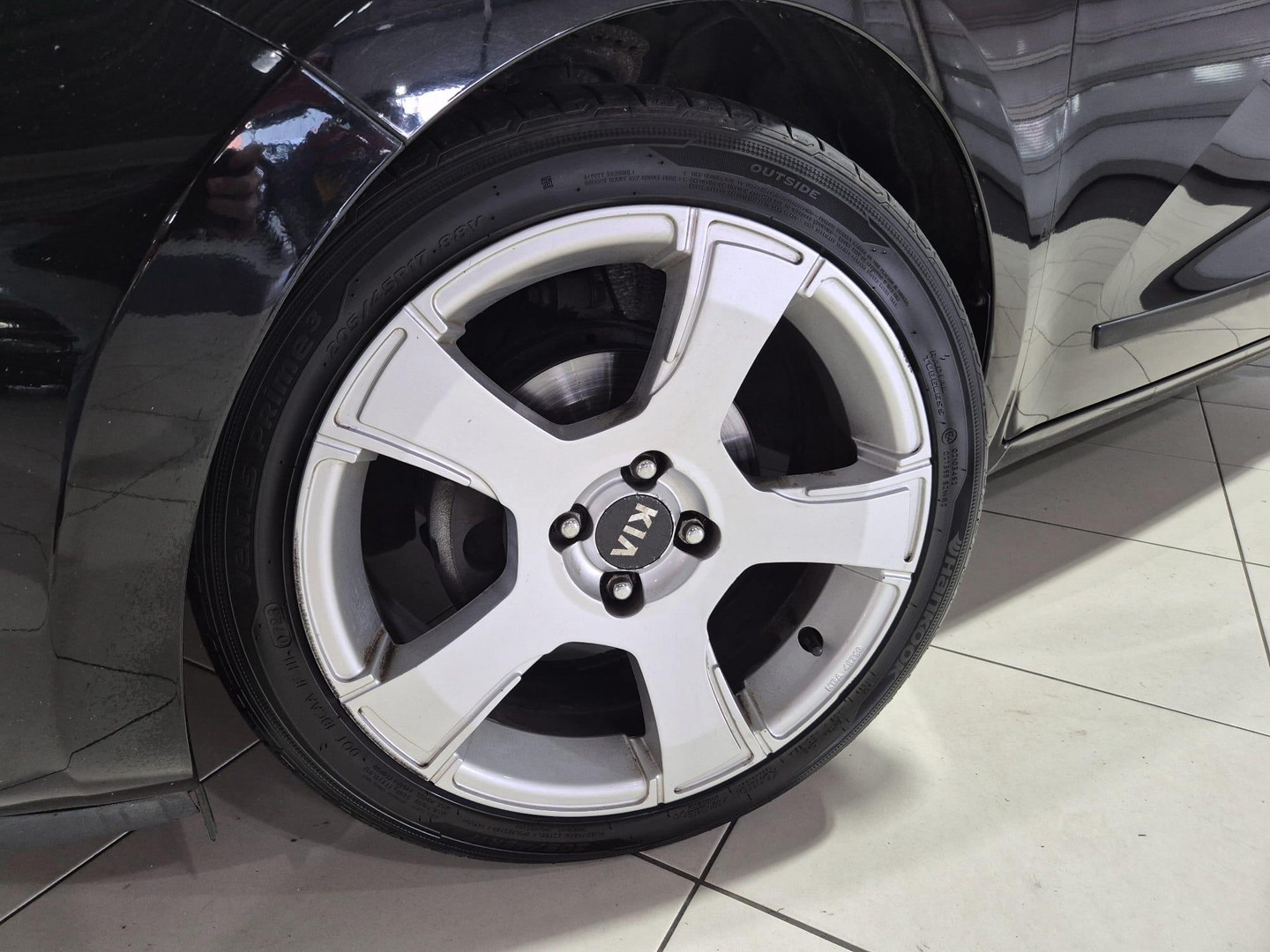 Kia