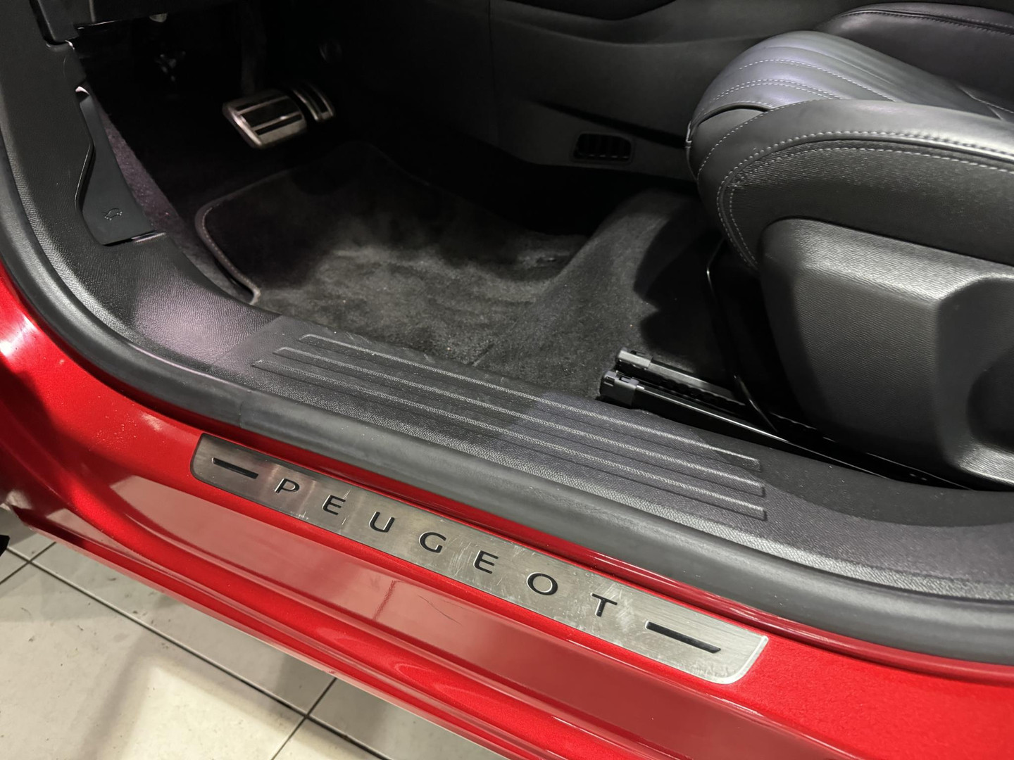 Peugeot Peugeot