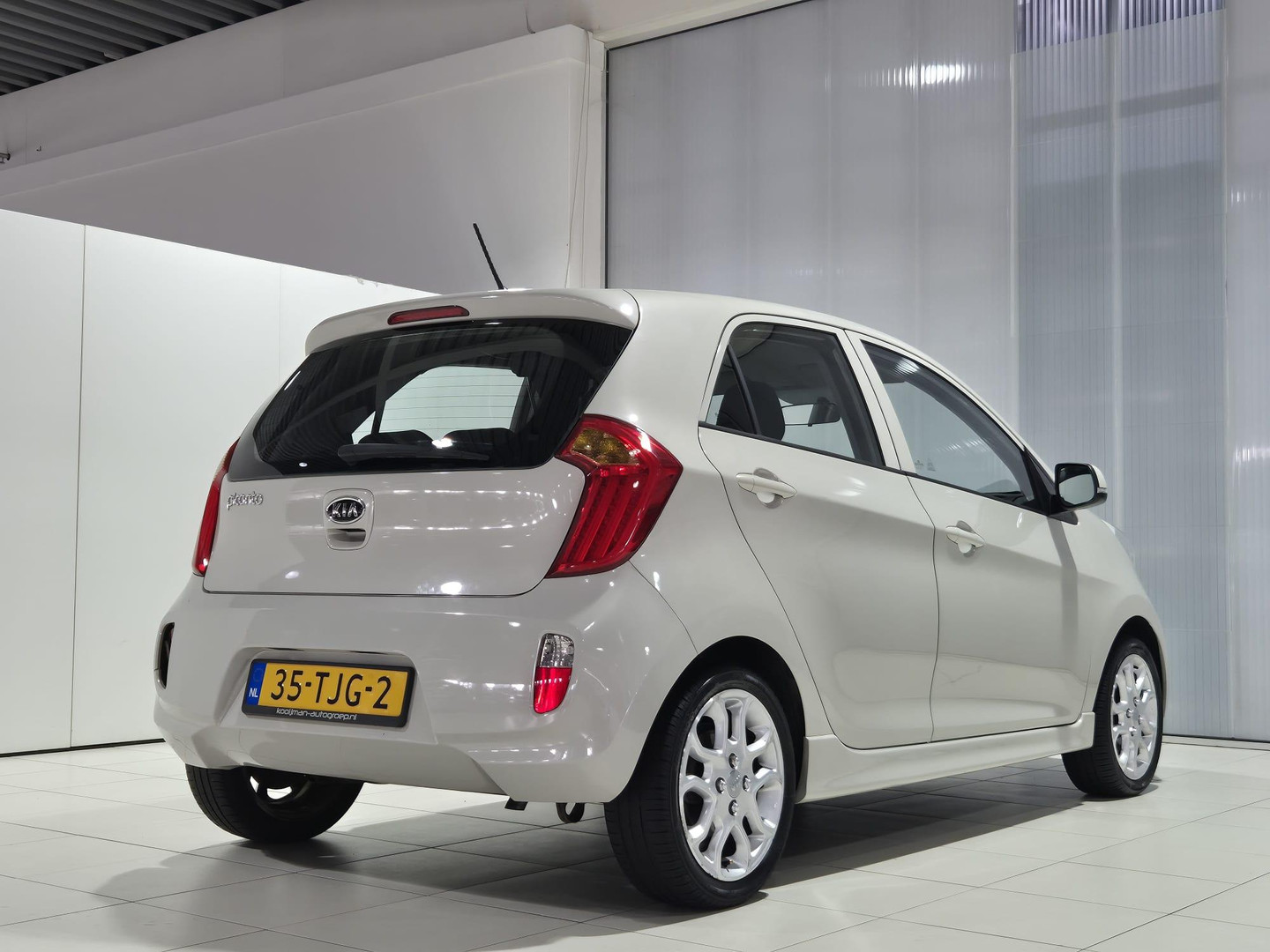 Kia