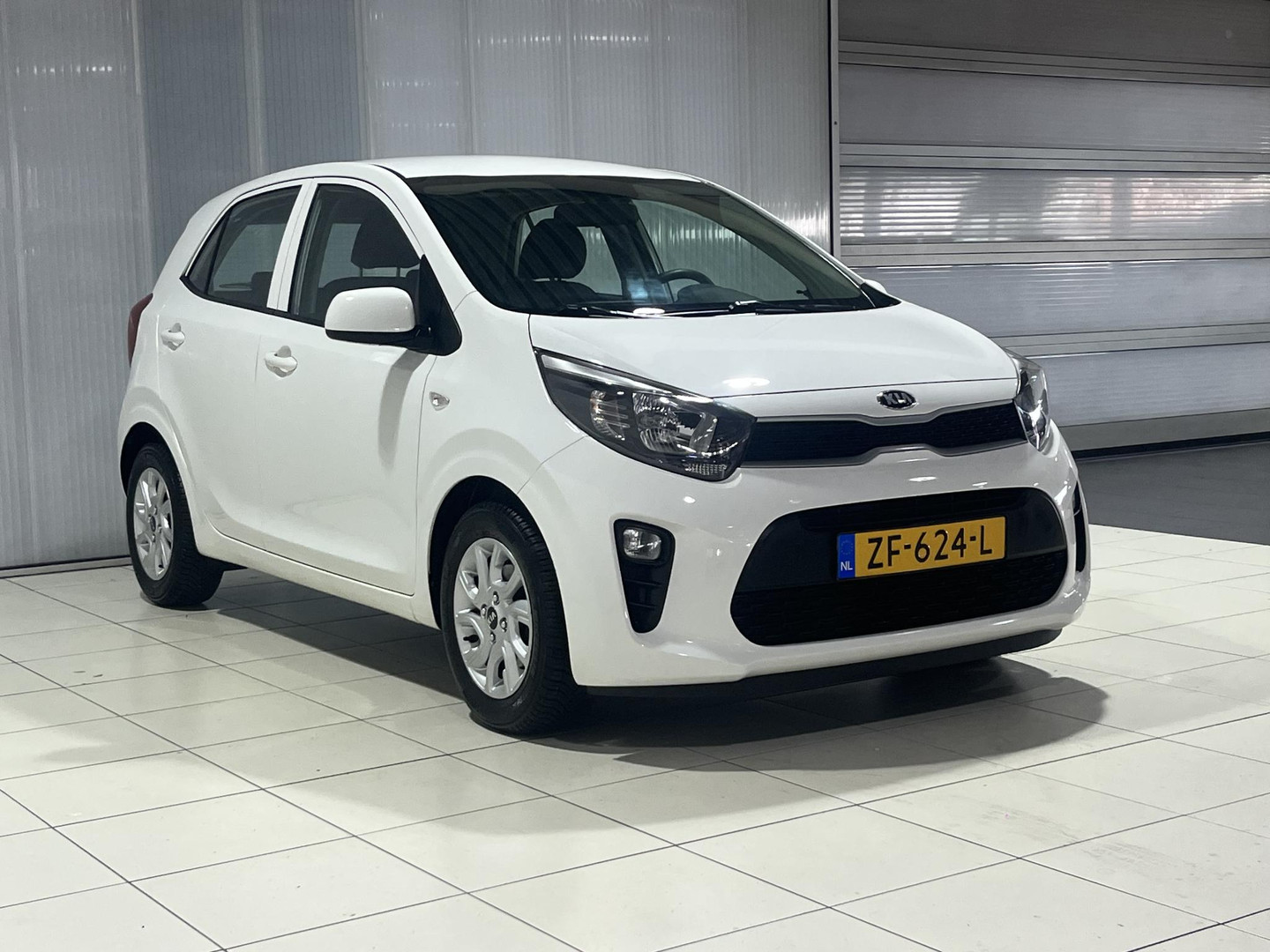 Kia