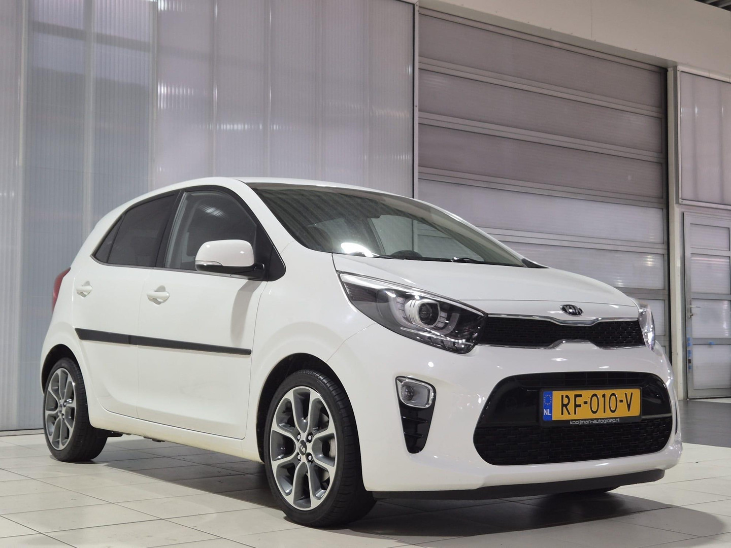 Kia