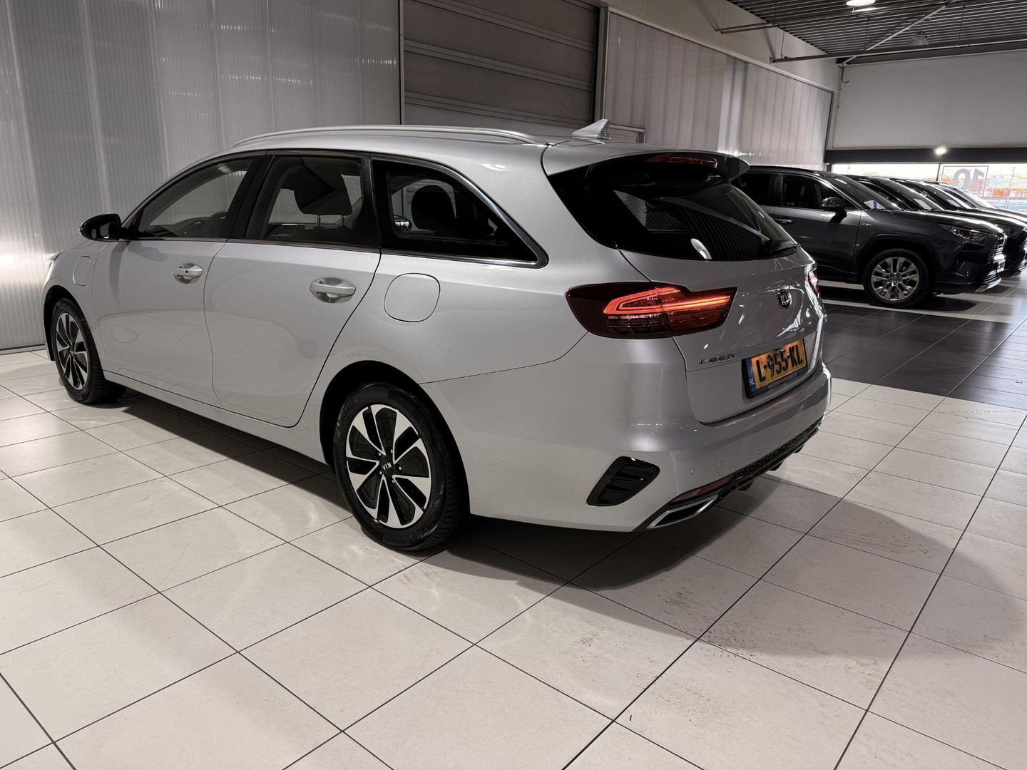 Kia