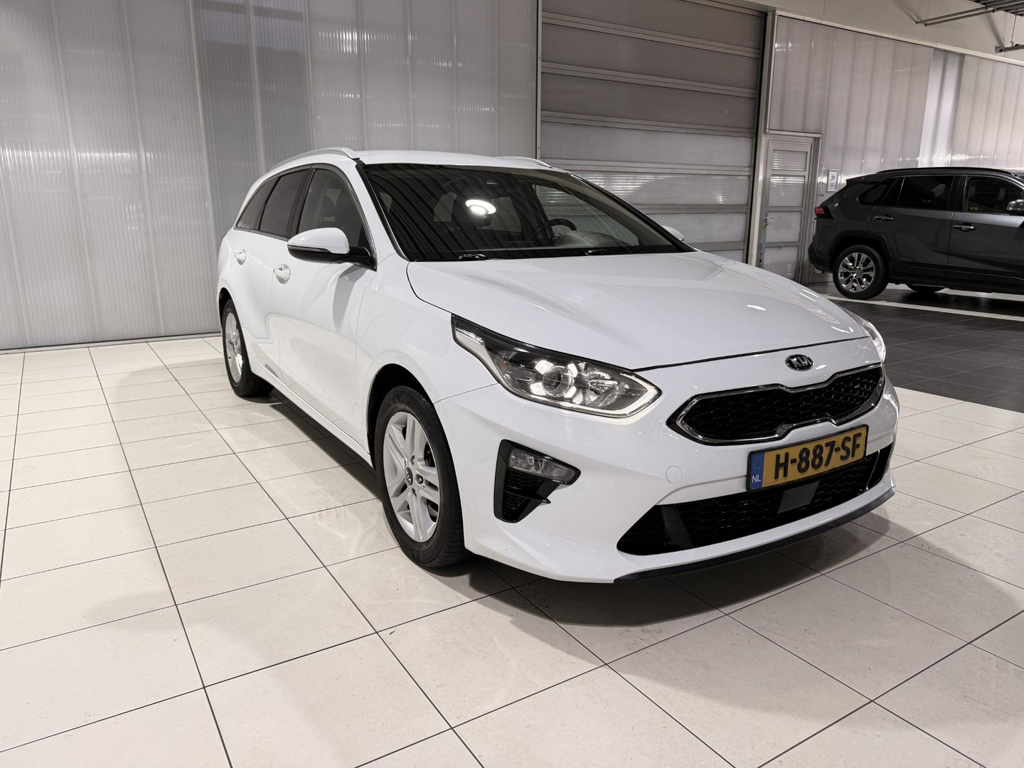 Kia
