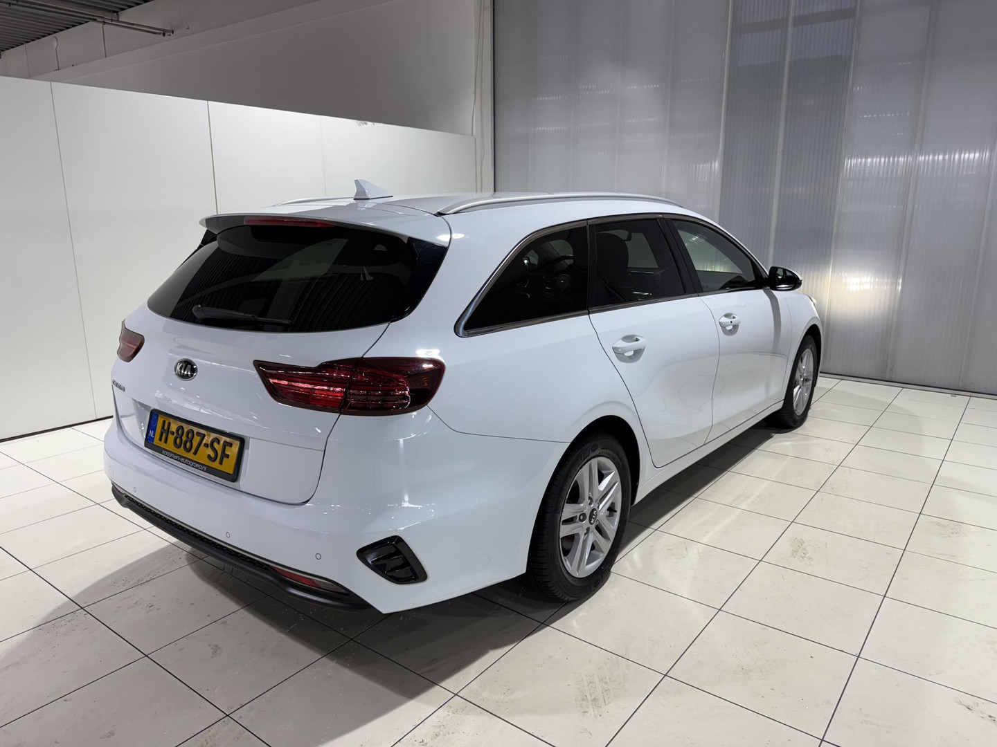 Kia
