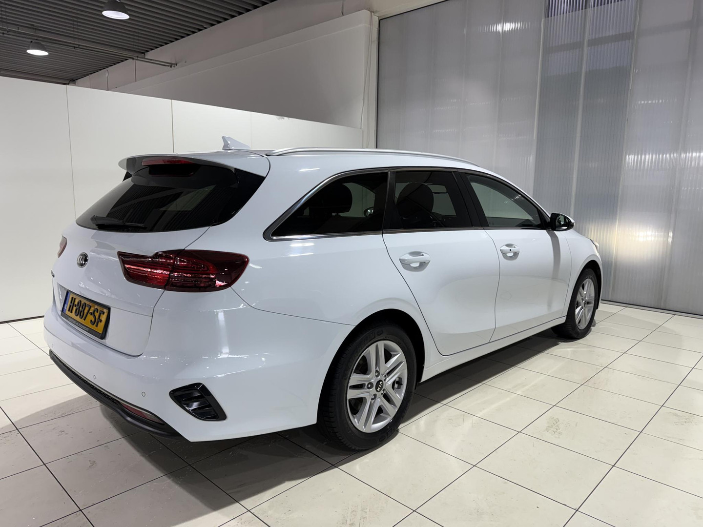 Kia