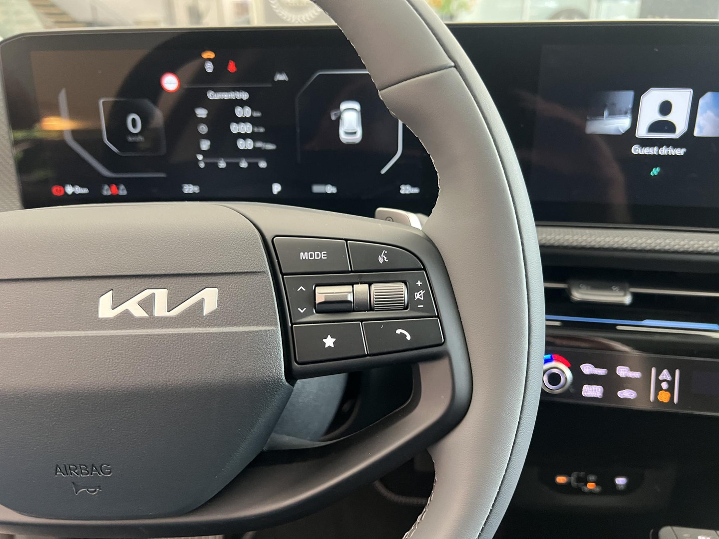 Kia Kia
