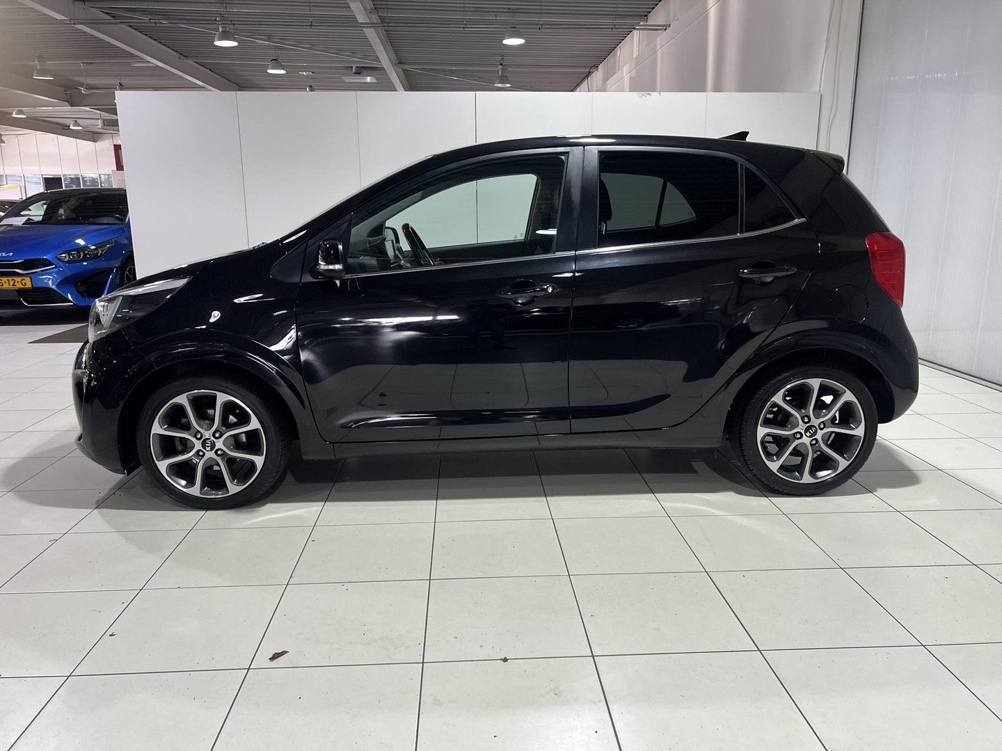 Kia