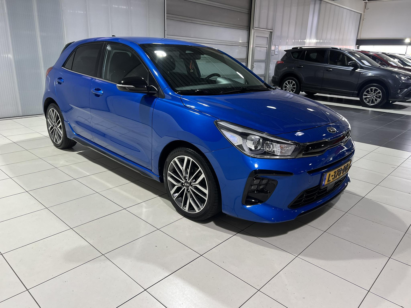 Kia
