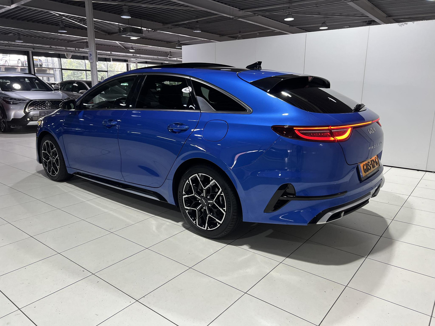 Kia