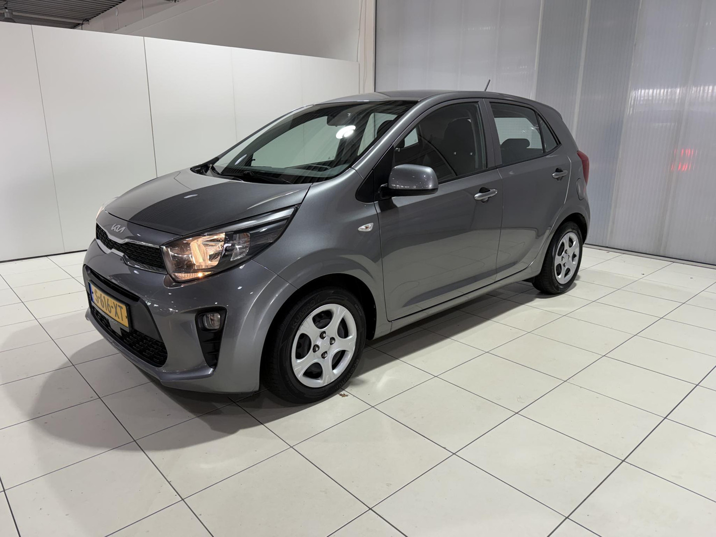 Kia